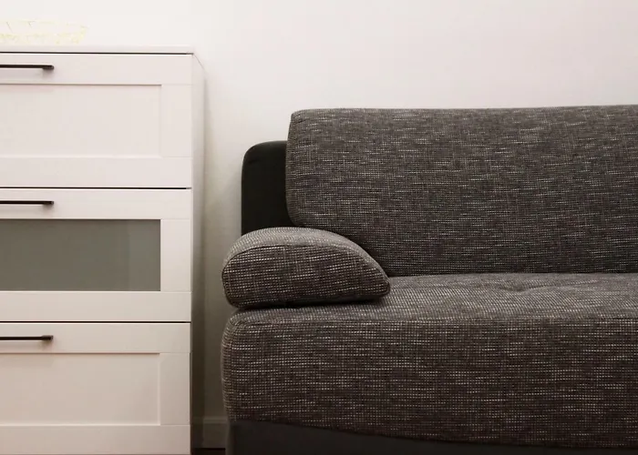 Center - Weidlich Palace - *